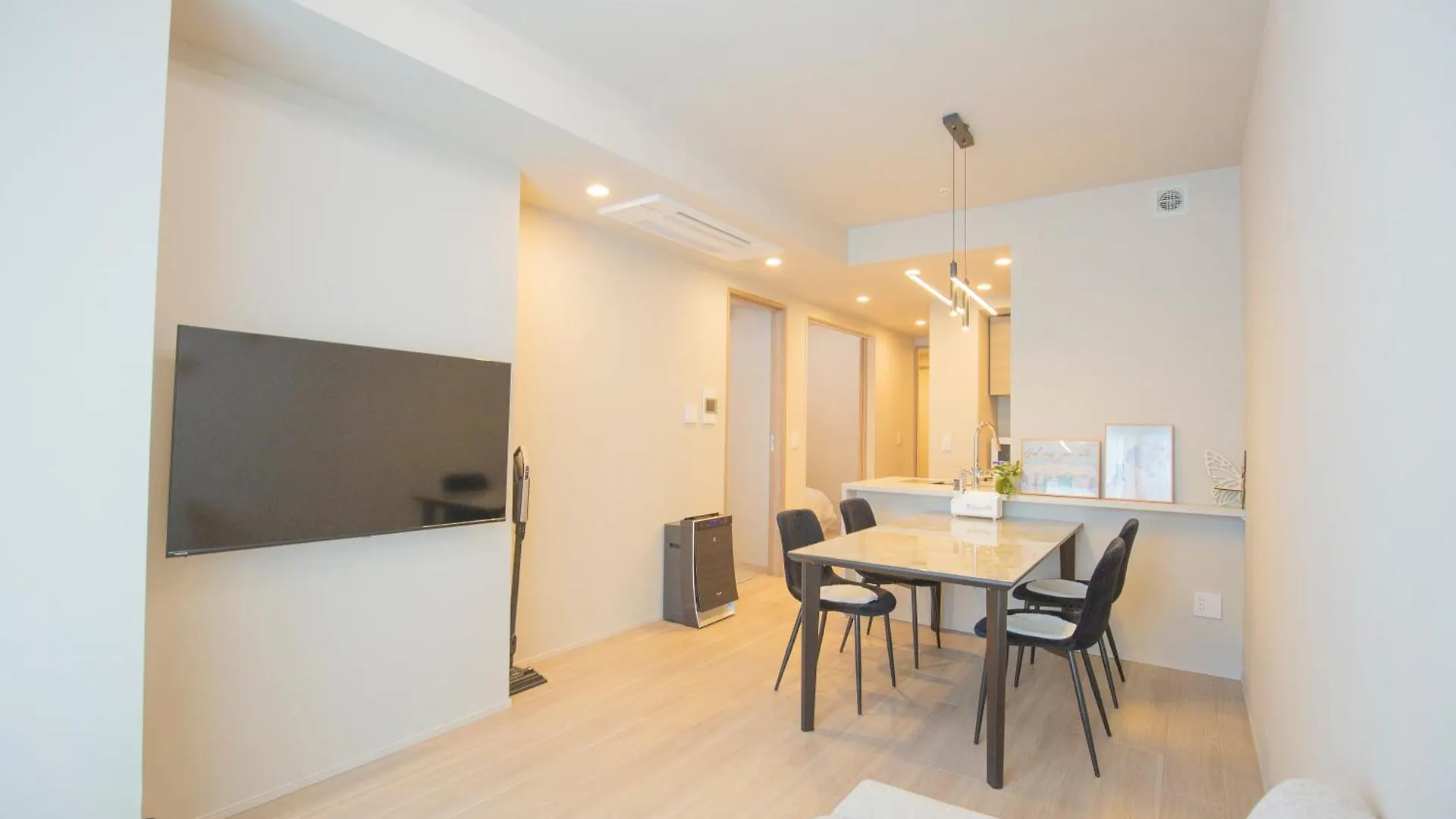 Shirokane Apartment Vx Tóquio